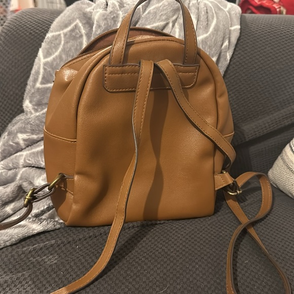 Small sloth backpack - Picture 2 of 3